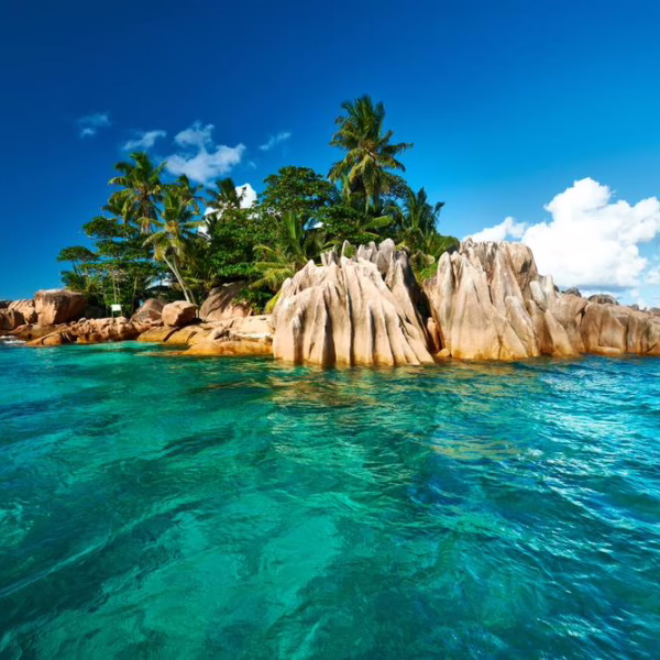 Spotlight on the Seychelles – and why this beautiful destination needs its tourists